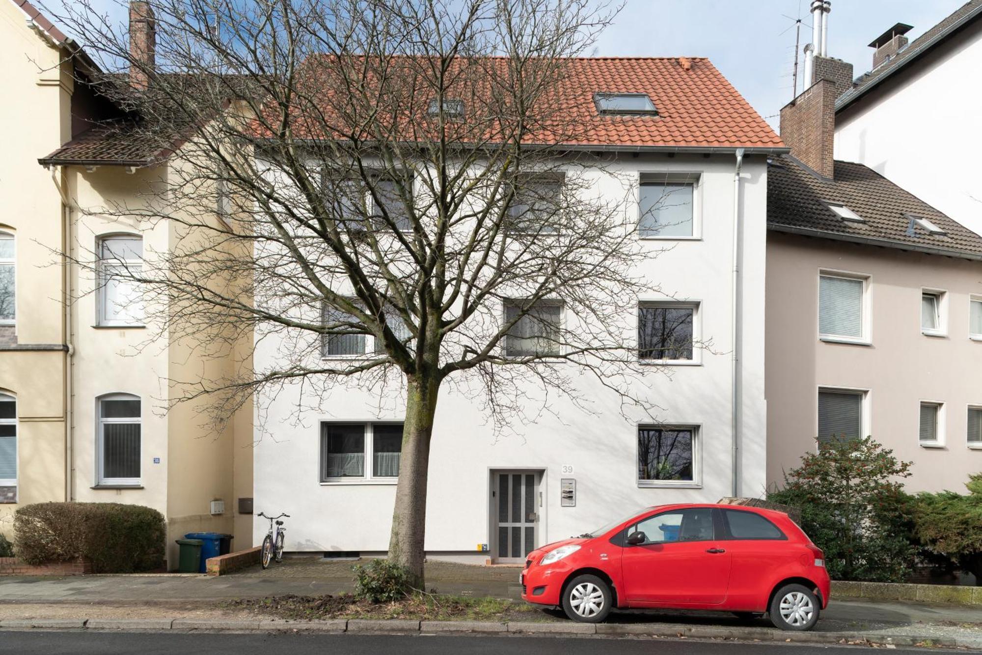 Akram Appartement III - Ruhig, Stadtnah ヒルデスハイム エクステリア 写真